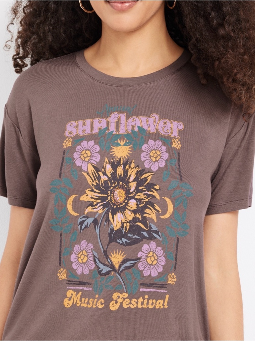 Maurices Sunflower Festival Graphic Tee Brown Short Sleeve Jersey Medium Women’s - Picture 11 of 11